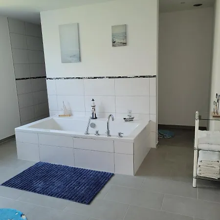 Ferienwohnung Annashome شقة *